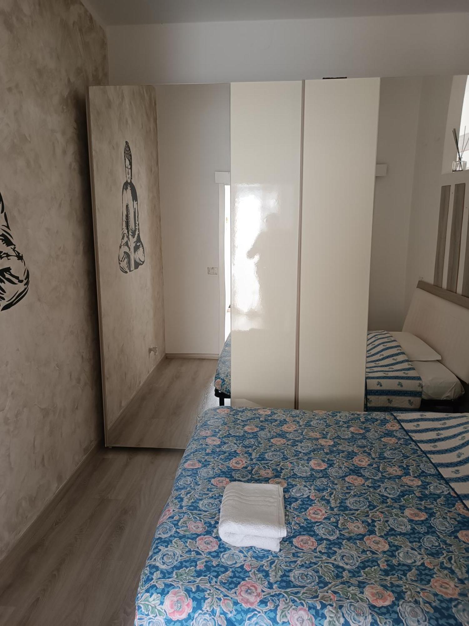 Angolo Di Liberta Apartment Бари Екстериор снимка